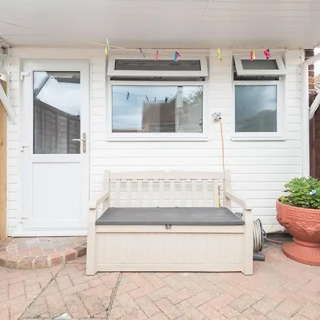 Mayberry Lodge Selsey Exterior foto